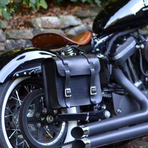 softail slim swingarm bag